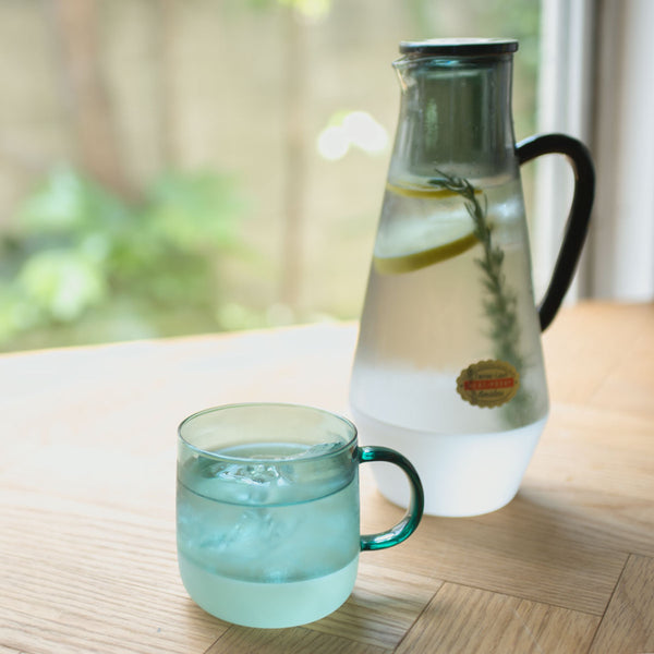 TWO TONE CARAFE | Blue | amabro – ZAKKAsine