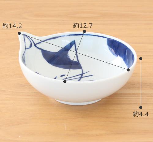 Hasami ware cat bowl 14cm set of 4 with wooden box