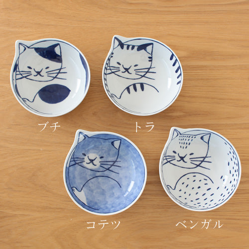 Hasami ware cat bowl 14cm set of 4 with wooden box