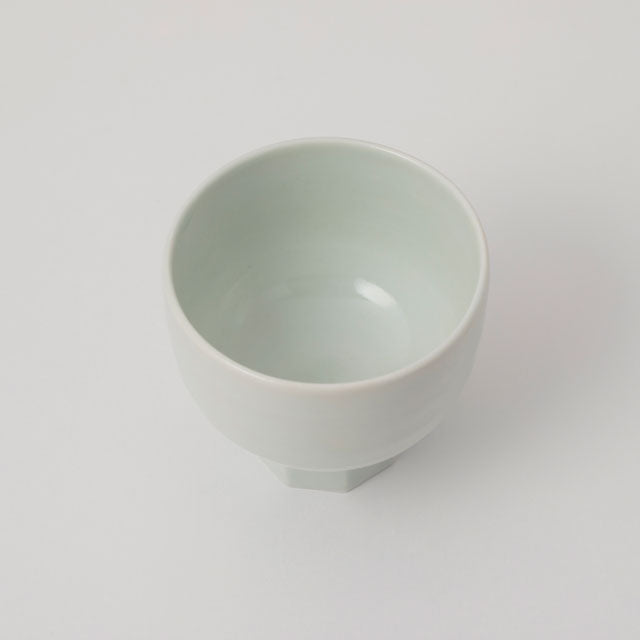 Koro yunomi - Arita Ware - White Porcelain  | Nakagawa Masashichi Shoten