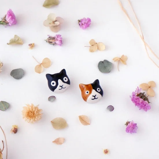 Calico Cat Inu Ceramic Brooch