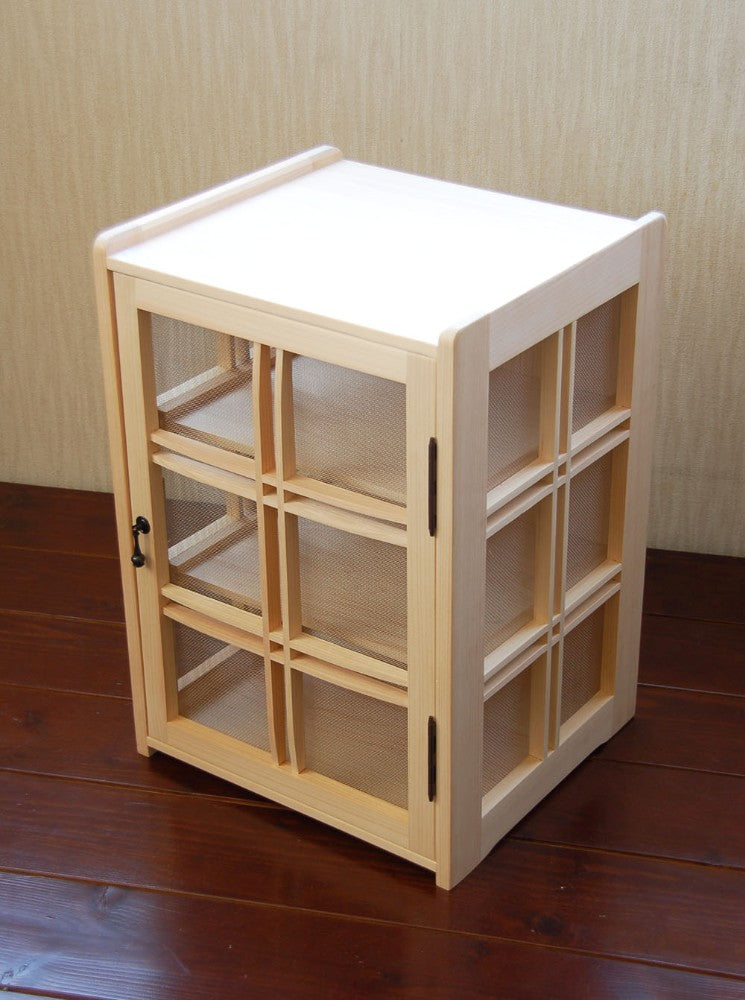 Hinoki storage cabinet | Hinged Door