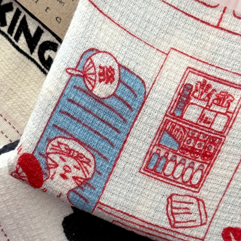 Tenugui towel  |  Bathing cats