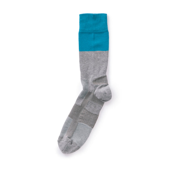 Non Slip Ankle Socks in Blue Dip Dye